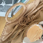 Off white Eiyye women's shoulder handbag, woven straw beach bag, perfect for summer outings and beach trips.